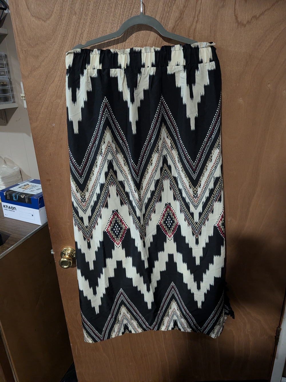 Black & Ivory Zigzag Midi Skirt